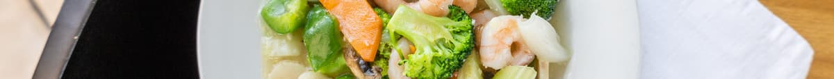 LB.  Shrimp with Vegetables
