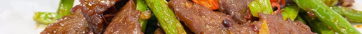 L006 川味牛肉炒四季豆 Stir Fried Beef & Green Bean