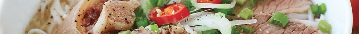 Special Beef Rice Noodle Soup Bowl (Pho Dac Biet)