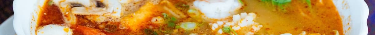 Seafood Spicy Tom Yum Noodle