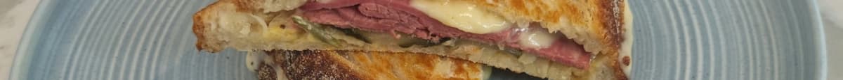 Classic Reuben Toasted Sandwich 