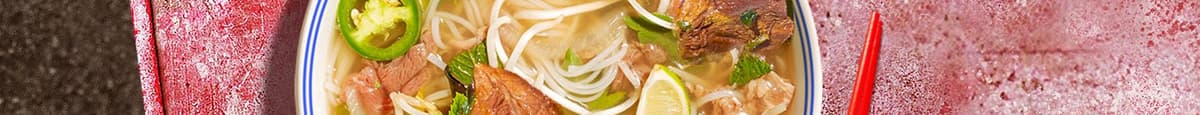 Phở Beef Noodles with Brisket & Fillet