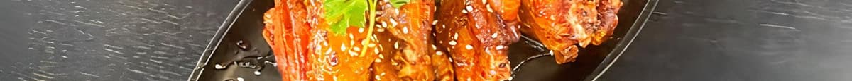Sweet and Spicy Chicken Wings唐楊羽手雞翅 A005