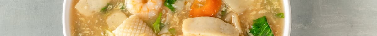 Stir-Fried Flat Noodles with Egg Gravy