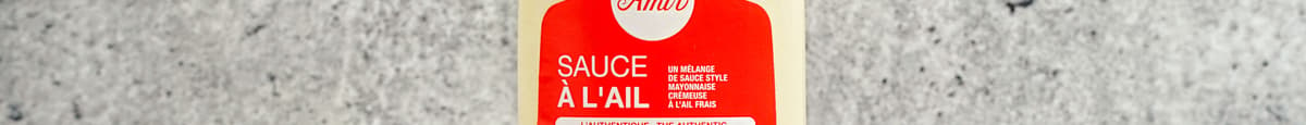 Bouteille de sauce à l’ail / Garlic Sauce Bottle