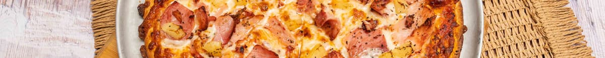 Ham and Pineapple Pizza (Small Ten Inches)