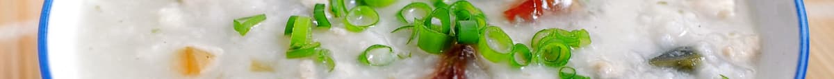 皮蛋瘦肉粥 / Pork & Preserved Egg Congee