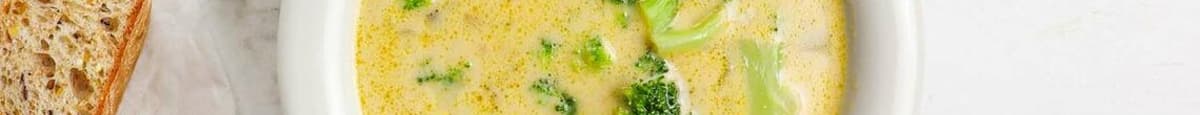 Cheddar Broccoli Soup (Bowl)