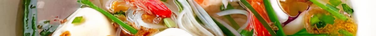 H2. Hu Tieu/Mi Do Bien( rice noodles or egg noodles or both With seafood/ soup)