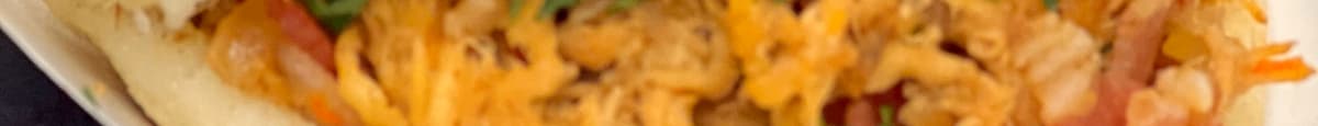 Arepa Shredded Chicken / Pollo Mechado