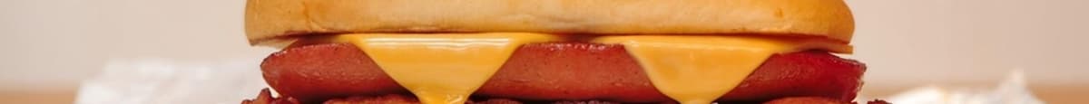 Hot dog avec fromage et bacon / Bacon Cheese Dog