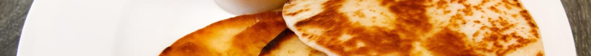 Naan Bread with House Curry (3 Pieces)
