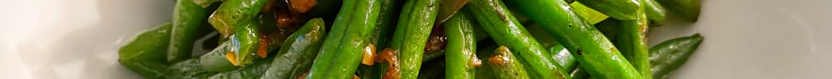 Garlic Sautéed  Green Beans 蒜蓉四季豆