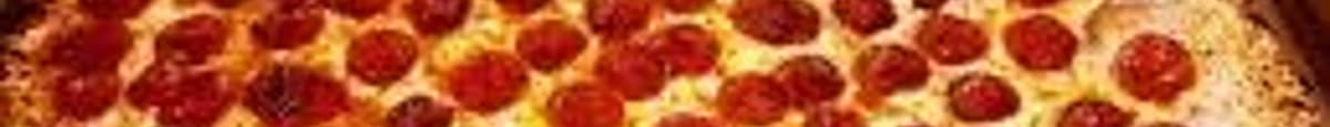 Chicken Ranch Pizza - Medium (12")