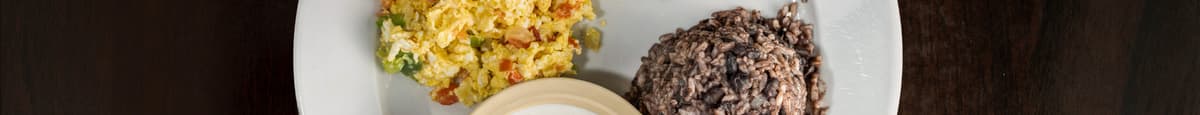 Desayuno con Casamiento / Breakfast with Rice & Beans