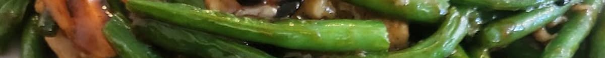 (L) Spicy Green Bean Chicken
