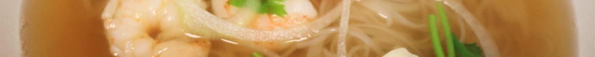 20.  Seafood Rice Noodle Soup (Hủ Tiếu Hải Sản)