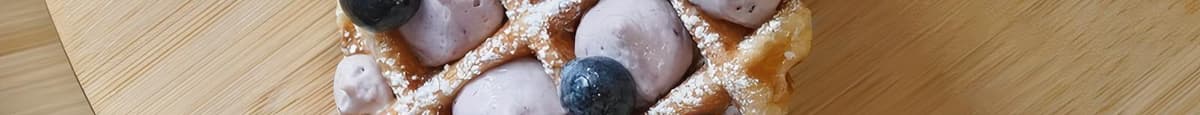 Blueberry creamcheese croffle