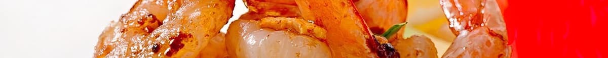 Camarones Enchilados / Shrimp enchiladas
