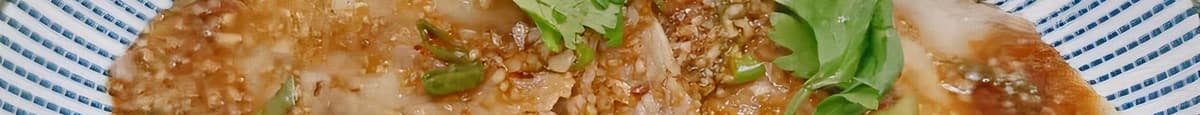 C14. Spicy Pork Belly with Garlic 蒜泥白肉