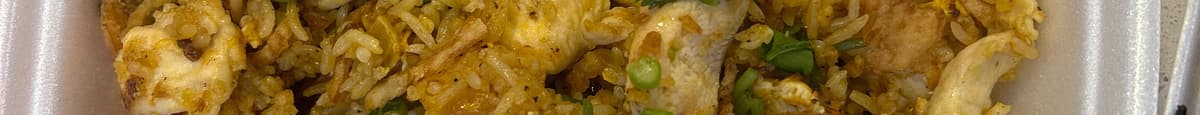 019. Lunch Special Chicken Fried Rice (Cơm Chiên Gà Bữa Trưa)