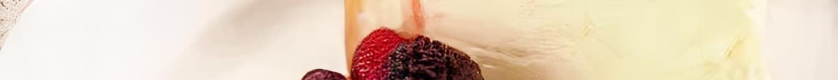 Mix Berry Cake Slice