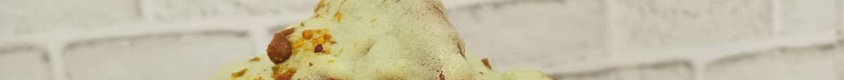 Pistachio Croissant (V)