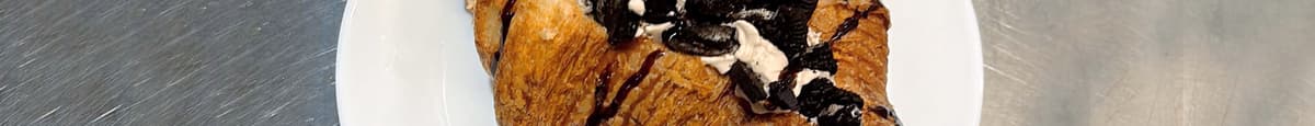Oreo Cookies Croissant 18 cm