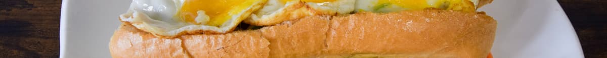 3. Egg Sandwich | Bánh Mì Trứng Ốp La 