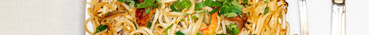 Mixed Wok Noodles (Veg, Egg, Chicken & Shrimp)