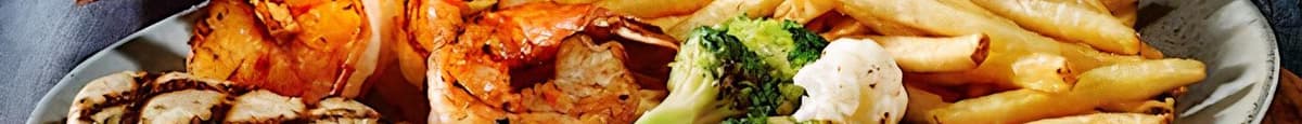 Poitrine de poulet grillée Méditerranéenne avec crevettes tigrées sautées / Mediterranean Grilled Chicken Breast with sautéed tiger shrimp 