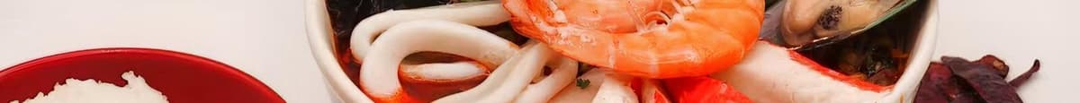 3.Seafood Combo 海鲜冒菜