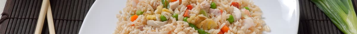 35. Mandarin Deluxe Special Fried Rice