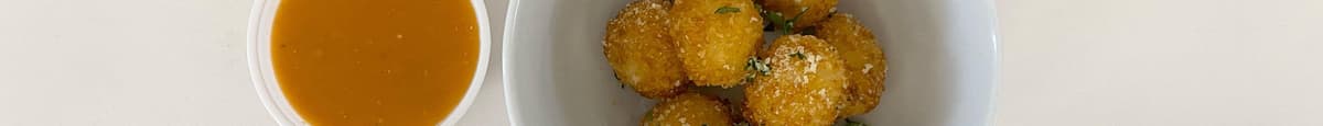 Fried Mozzarella Balls (8)