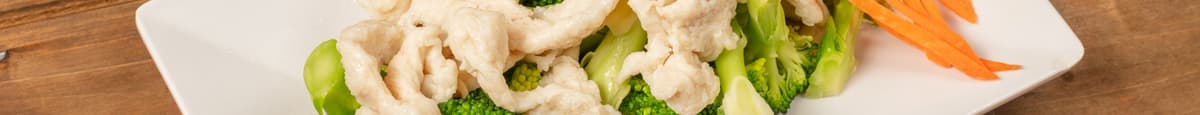 10. Chicken with Broccoli