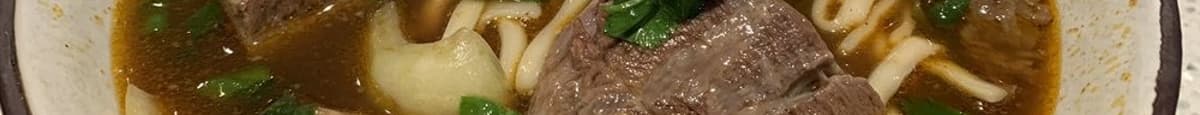 Signature Beef Noodle Soup 紅燒牛肉麵