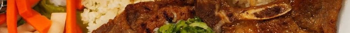 501. Cơm Tấm Sườn Nướng - Grilled pork chop with steamed rice.