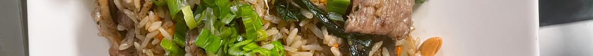 31. Basil Fried Rice( choice of a beef, pork, chicken, tofu)