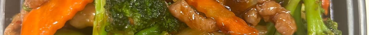 70. Shredded Pork w. Hunan Sauce