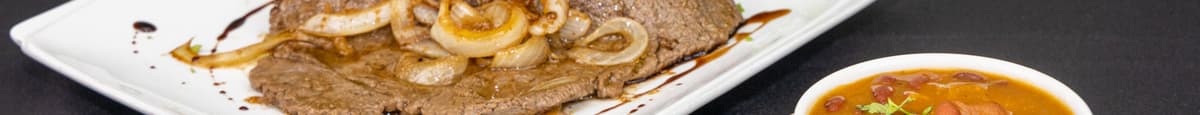 Biftec Encebollado / Beef Steak with Onions