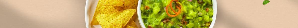 Creamy Guac With Chips