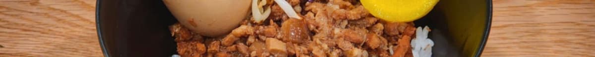 Taiwanese Braised Pork Rice / 台式滷肉飯