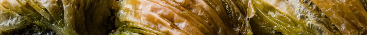 Pistachio Filled Mussel Shape Baklava (per piece)