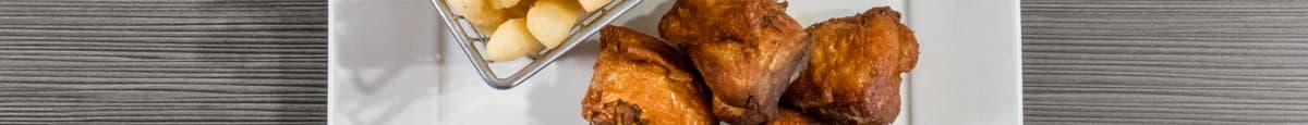 Chicharrones de Pollo / Puerto Rican Fried Chicken Chunks