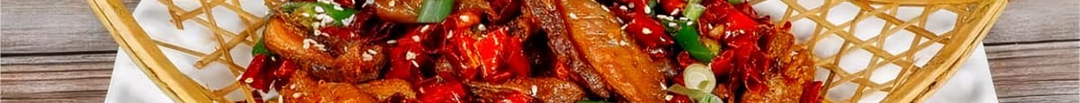 Braised Crispy Pork Intestine W/ Red Chili Pepper 干煸肥肠