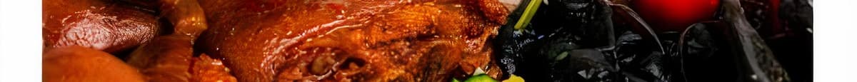 C04. Braised Pork Knuckle Over Rice / 红燒豬手飯