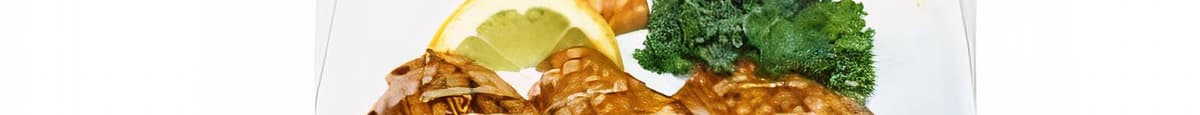 Aburi(Grill)Salmon Nigiri (6 Pieces)
