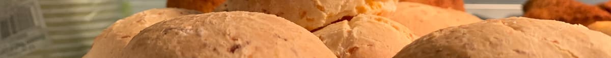 Pão De Queijo/ Gluten-Free Cheese Bread