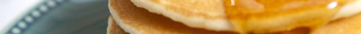 Golden Fluffy Pancakes