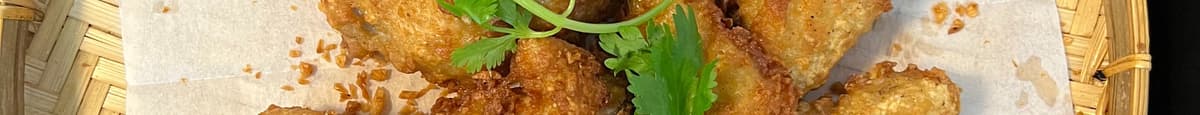 A4. Cánh Gà Chiên / Fried chicken wings